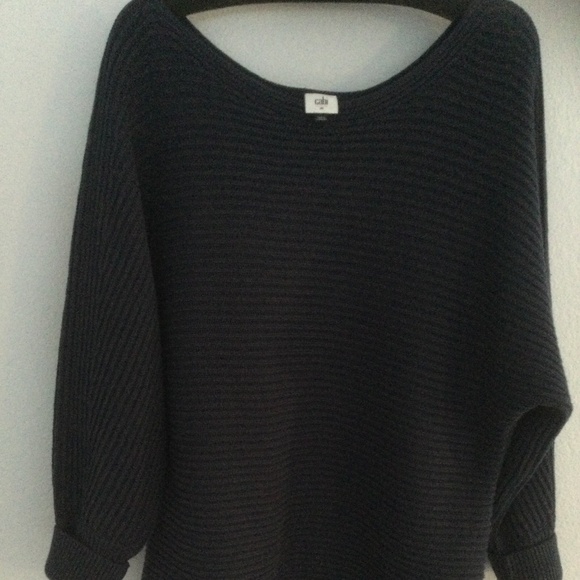 Cabi Utopia Navy Blue Ribbed Knit Asymmetrical Sweater - size Medium (#6232) EUC - Picture 1 of 4